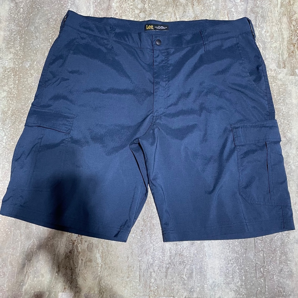Lee navy blue shorts 42